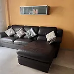 Casa Ideal Familias Y Grupos Con Balcones Exterior Soleada Patios Cerca Alhambra, Sierra Nevada, Rio Genil, Lancha Del Genil, Parque Llano Y Reloj Del Sol Con Barbacoas, Campo De Futbol, Circuito Gimnasia