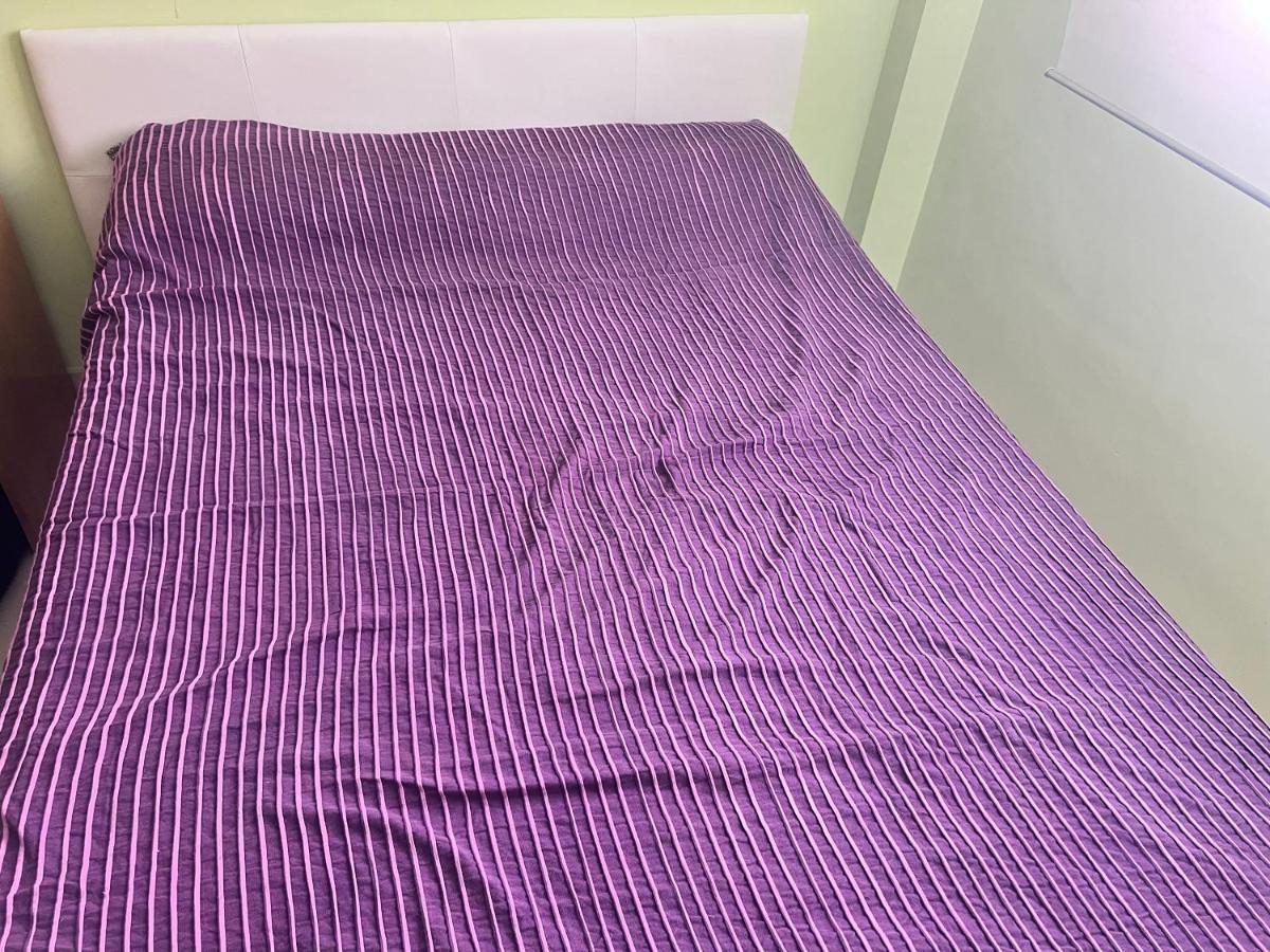 Accommodatie bij particulieren Casa Ideal Familias Y Grupos Con Balcones Exterior Soleada Patios Cerca Alhambra, Sierra Nevada, Rio Genil, Lancha Del Genil, Parque Llano Y Reloj Del Sol Con Barbacoas, Campo De Futbol, Circuito Gimnasia *
